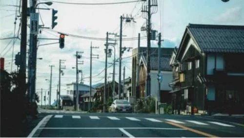 新闻爆料记者求助电话,热线电话引发关注